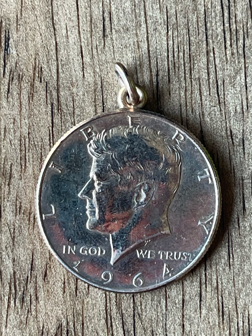 Necklace pendant bezel w/ 1964 Kennedy Silver Half Dollar 50c JFK ~ Great Gift!